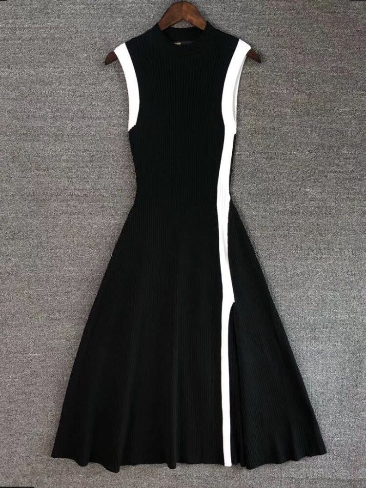 French Paris Style Autumn/Winter Skinny Side Split Knitted Dress High Quality Black/White Collision Stripes Fashion Women Robe