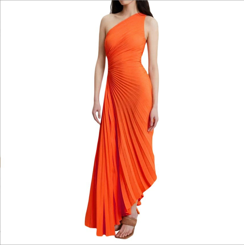 Single shoulder diagonal neckline pleated hollow out dress skirt (satin)